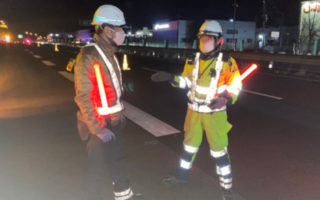 中央自動車道 下り線 通行止規制(甲府営業所)