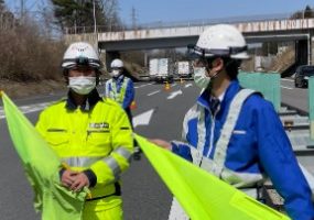 中央自動車道 下り線 走行車線規制（諏訪営業所）