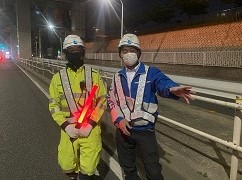 東京都足立区鹿浜ランプ付近　上り線 車線規制（吉祥寺営業所）