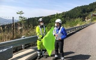 新東名高速道路 下り線 走行車線規制（名古屋東営業所）