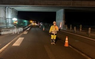 道央自動車道 上り線 走行車線規制（札幌営業所）