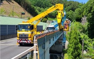 中央自動車道 上り線 走行車線規制(松本営業所)