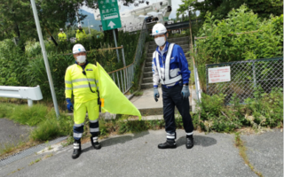 中央自動車道 下り線 車線規制（飯田営業所）