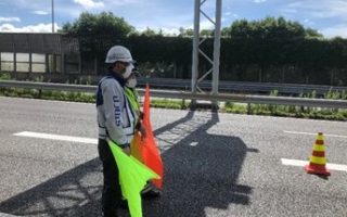 役員パトロール 横浜横須賀道路 付加車線規制（横浜町田営業所）