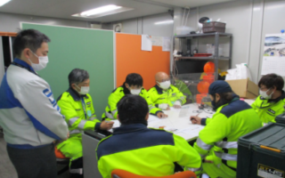 所長パトロール 東名高速道路 下り線 走行車線規制(厚木営業所)