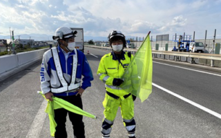 道央自動車道 上り線 走行車線規制 (札幌営業所)