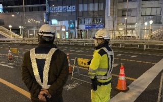 国道４号線 首都高上野線 右車線規制（加平営業所）