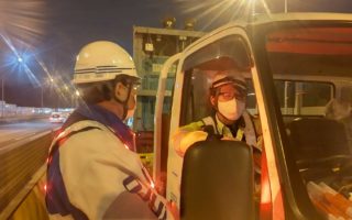 国道16号保土ヶ谷バイパス 下り線 2/3追い越し規制（横浜町田営業所）