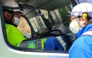 所長パト 中央自動車道 下り線 追越車線規制（諏訪営業所）