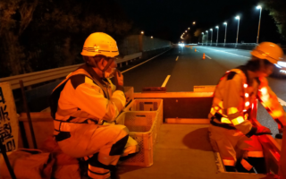所長パト 東名高速道路 上り線 2/3追い越し規制（御殿場営業所）