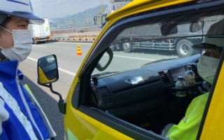 所長パト 東名高速道下り線便乗延伸規制（沼津営業所）