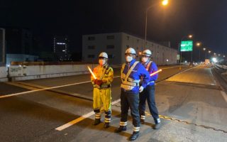 役員パトロール 中央自動車道 走行車線規制（八王子多摩営業所）
