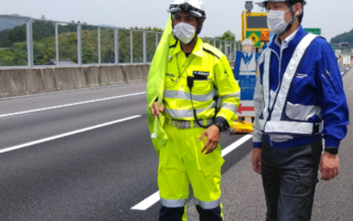 役員パト 新東名高速道路 上り線 右2車線規制（名古屋東営業所）