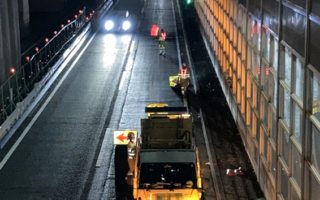 役員パト 国道302号 上下線 片側交互通行規制（名古屋東営業所）