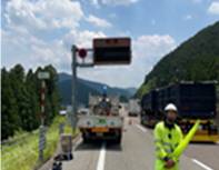 役員パト 東海北陸自動車道 上り線 走行車線規制（名古屋営業所）