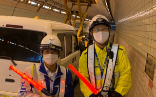安全パト 中央自動車道 上り線 追越車線規制（大月営業所）