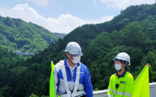 所長パト 東名高速道路 下り線 走行車線規制（御殿場営業所）