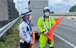 所長パト 保土ヶ谷バイパス 下り線 路肩規制（横浜町田営業所）