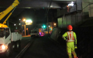 安全パト 県道208号線 浦賀通り 上下線 片側交互通行規制（横浜町田営業所）