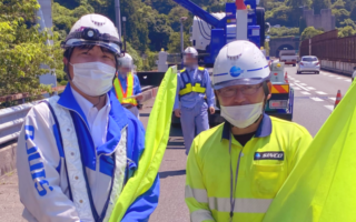 安全パト 東名高速道路 上り線 走行車線規制（沼津営業所）
