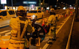 安全パト 国道20号 下り線 車線規制（甲府営業所）