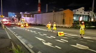 所長パト 国道246号線 神奈川県大和市深見上下線 車線規制（御殿場営業所）