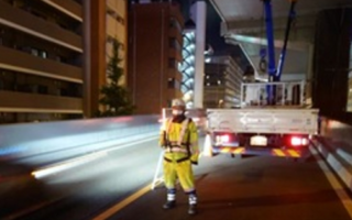 安全パト 国道20号線 上下線 右車線規制（加平営業所）
