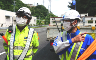 支社長パト 中央自動車道 上り線 追越車線規制（大月営業所）