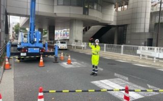多摩モノレール通り 上下線 車線規制（吉祥寺営業所）
