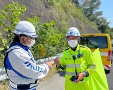 所長パトロール 中央道上り線車線規制（名古屋東営業所）