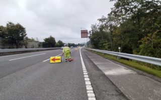 東名高速道路 上り線 走行車線規制（御殿場営業所）