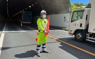 所長パトロール 阪和自動車道上り線車線規制（西宮営業所）