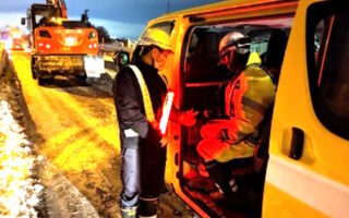所長パト 道央自動車道 下り線 走行車線規制（札幌営業所）