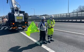 所長パト 東名高速上り線走行車線規制（厚木営業所）