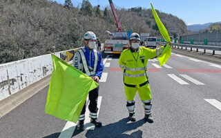 クロスパト 中央自動車道上り線車線規制（名古屋東営業所）