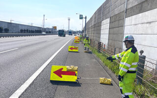 支社長パト 関越道下り線路肩規制（川越営業所）