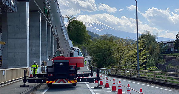 設置パト 山梨県道718号富士吉田西桂線 片側交互通行規制（大月