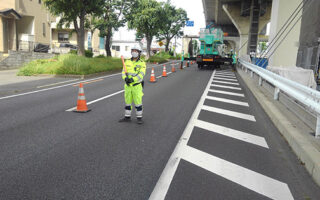 安全パト 県道239号線下り線右車線規制（加平営業所）