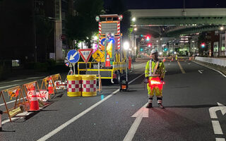 安全パト 名古屋市　山王通西行き車線規制（名古屋西営業所）