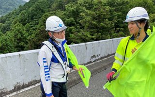 安全パト 東名高速道路下り線走行車線規制（御殿場営業所）