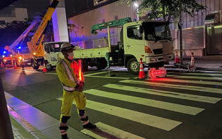 安全パト 阪神高速3号線　路下　脇浜海岸通線東行き片側交互通行規制（西宮営業所）