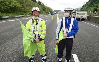 所長パト 新東名高速道路上り線2/3追い越し規制（静岡営業所）