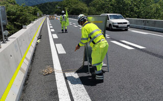 所長パト 中央自動車道下り線走行車線規制（飯田営業所）