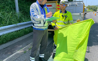 所長パト 中央自動車道下り線車線規制（名古屋東営業所・多治見営業所）