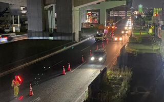 安全パト 国道22号南行き右2車線規制（名古屋西営業所）