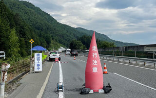 安全パト 中央自動車道上り線走行車線規制（飯田営業所）