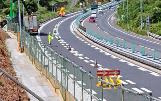クロスパトロール 中央道下り線車線規制（飯田・多治見営業所合同）