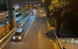 所長パト 国道20号下り線左2車線規制（加平営業所）