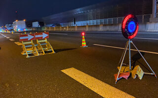 安全パト 伊勢湾岸道路上り線走行車線規制（名古屋東営業所）