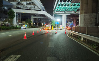 安全パト 大阪中央環状線下り線右車線規制（西宮営業所）